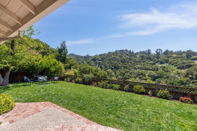 1412 Rainbow Drive, San Mateo CA: https://media.crmls.org/mediaz/f3f52cd5-9f38-4b6e-98c9-441a8f0dfbe2.jpg