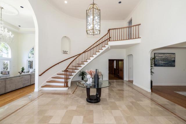 75 Eugenia Way, Hillsborough CA: https://media.crmls.org/mediaz/f3f58f2f-a5b6-47da-a3ac-ea3d1b15b014.jpg