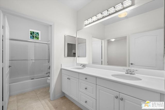 3764 Serenity Trail, Palm Springs CA: https://media.crmls.org/mediaz/f3f637b6-d344-44d1-84f0-97f3dacae6b7.jpg