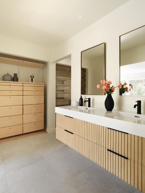 210 Cervantes Road, Portola Valley CA: https://media.crmls.org/mediaz/f3f81dad-3707-43cc-87a6-930efa9f2ba2.jpg