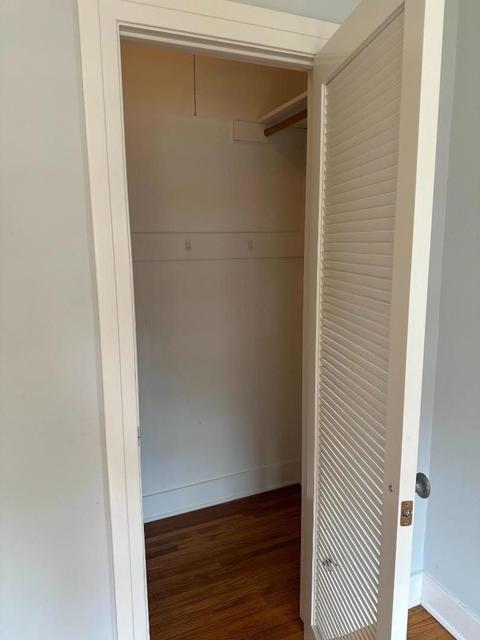3860 Minerva Avenue, Los Angeles CA: https://media.crmls.org/mediaz/f3f8c14a-3dcd-4662-880e-5b64d55badfc.jpg