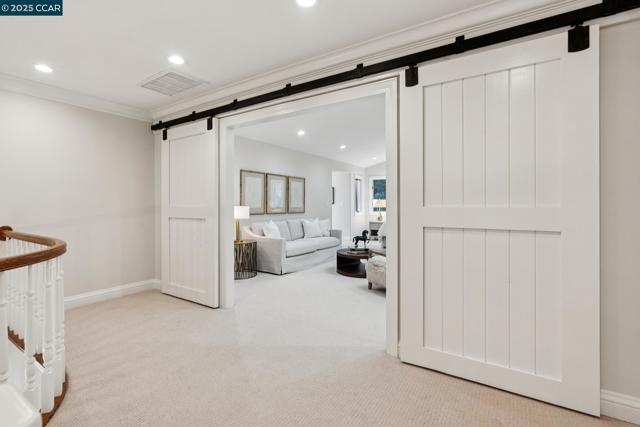 3238 Greenhills Drive, Lafayette CA: https://media.crmls.org/mediaz/f3fa0ec4-ead4-44a0-8d10-f8e4c36186da.jpg