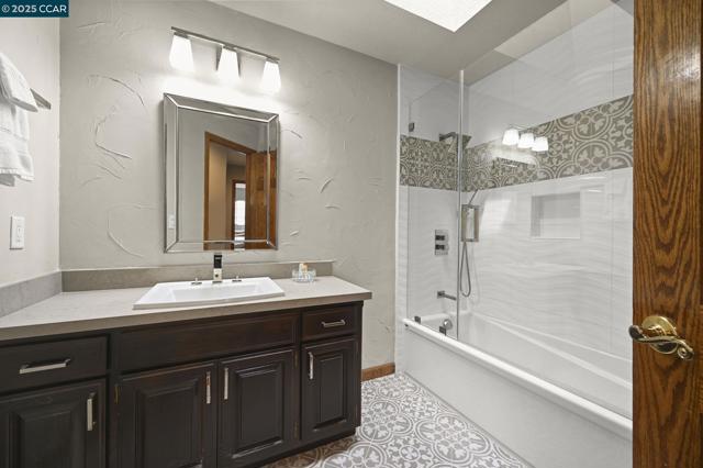 715 Blue Spruce Dr, Danville CA: https://media.crmls.org/mediaz/f3fa9c50-7037-4781-baa3-944a2c2cc778.jpg