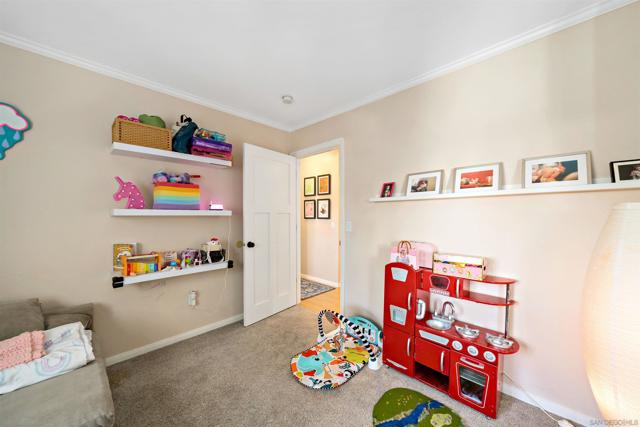 2950 Broadway, San Diego CA: https://media.crmls.org/mediaz/f3fb06e1-c98d-4c50-aeec-d8b14cdaf5cb.jpg