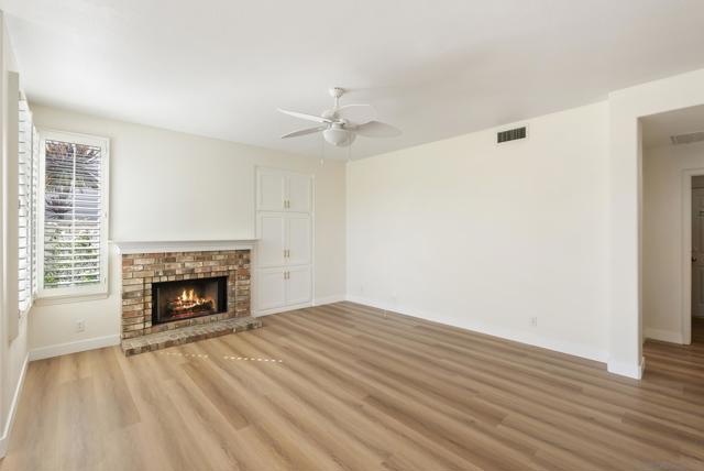 Image 11 of 48 For 6927 Wildrose Ter