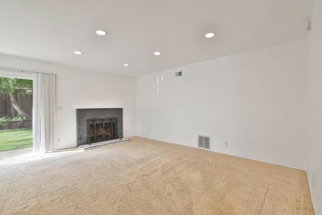 165 Cheltenham Way, San Jose CA: https://media.crmls.org/mediaz/f3fc2f25-ea68-4bbc-8714-3d761efaeeb6.jpg