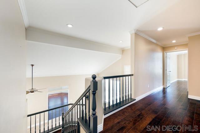 7820 Roan Rd, San Diego CA: https://media.crmls.org/mediaz/f3fd5c8e-5495-4721-8c7d-b487bc780c28.jpg