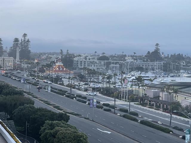 Image 66 of 75 For 1810 Avenida Del Mundo  504