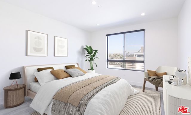 11800 Courtleigh Drive, Los Angeles CA: https://media.crmls.org/mediaz/f3fee4cc-738a-4e76-911f-1ce7fc90f65d.jpg