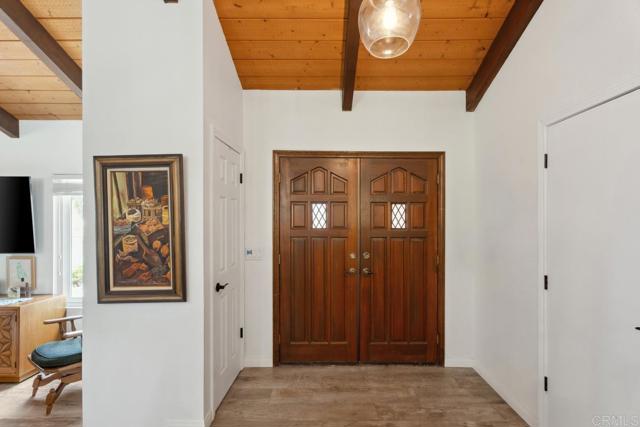 25744 Caryn Ct., Ramona CA: https://media.crmls.org/mediaz/f4007184-948a-4476-9bd9-ef8cbcad0373.jpg