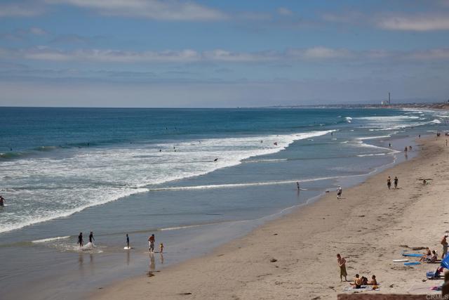 Image 27 of 39 For 2778 Carlsbad Boulevard 201