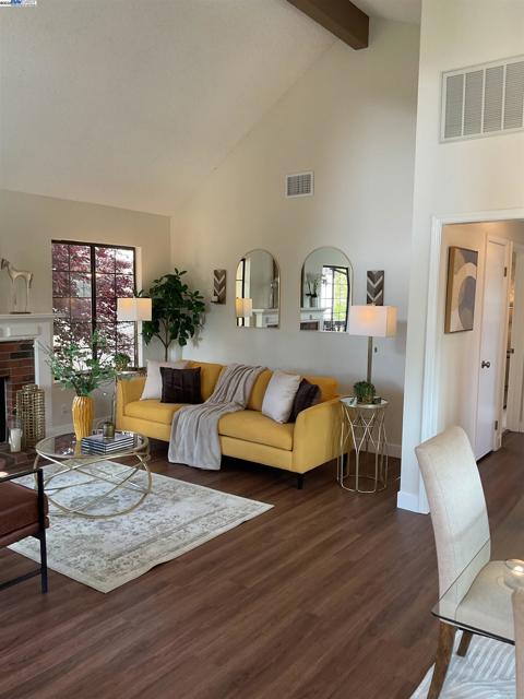 2513 Galleon Place, San Leandro CA: https://media.crmls.org/mediaz/f405c2fa-59a1-4cec-ae7c-d535793c7d76.jpg