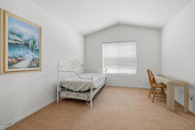 1251 Via Latina Drive, Camarillo CA: https://media.crmls.org/mediaz/f4078761-57d3-483f-a976-d381169bd760.jpg