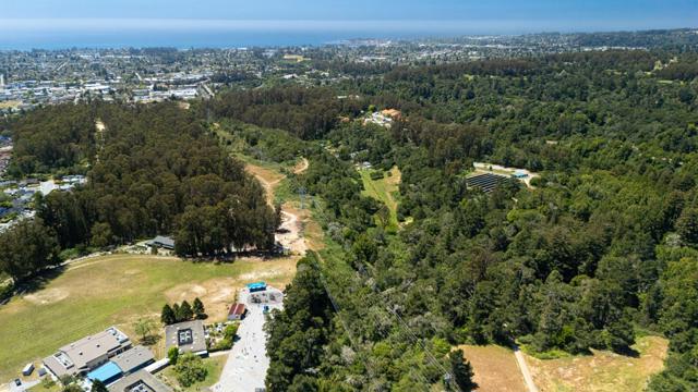 3554 Paul Sweet Road, Santa Cruz CA: https://media.crmls.org/mediaz/f4079228-ed57-4dc7-b302-83ea89016a4c.jpg