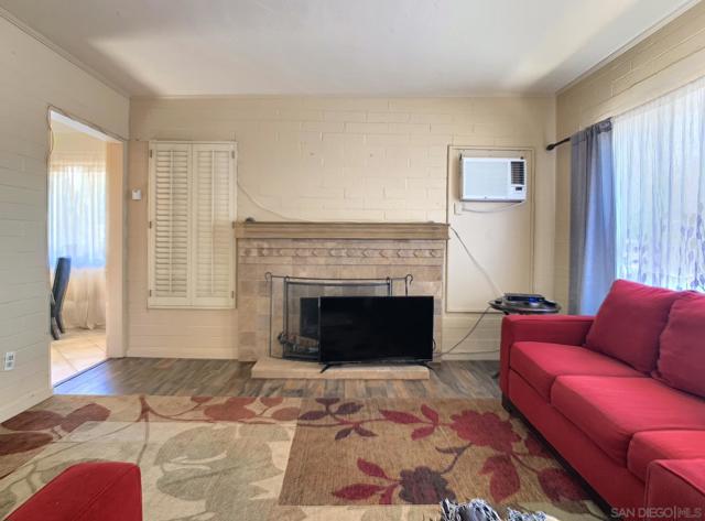 1445 Terracita Ln, Alpine CA: https://media.crmls.org/mediaz/f408b111-f3a6-41d4-9546-f83206f6a214.jpg