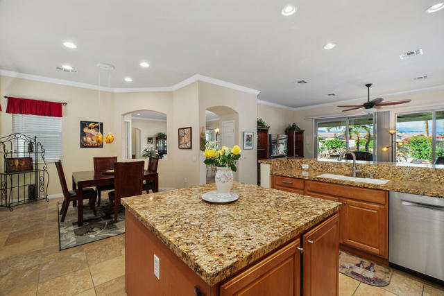 40613 Corte Los Cerritos, Indio CA: https://media.crmls.org/mediaz/f40a41d2-7824-4c02-9e76-f1d550a8cf5b.jpg