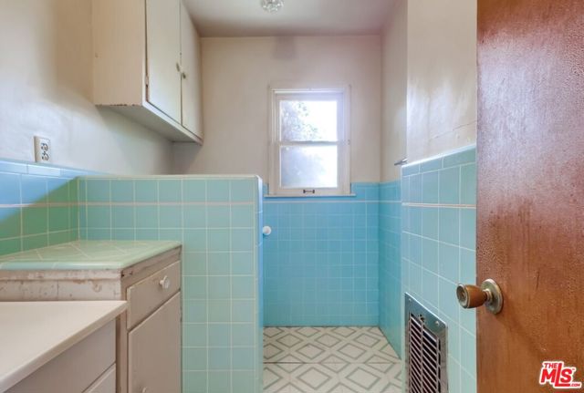 5452 Mount Helena Avenue, Los Angeles, California 90041, 3 Bedrooms Bedrooms, ,2 BathroomsBathrooms,Single Family Residence,For Sale,Mount Helena,25500627