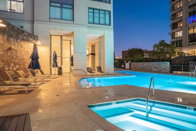 645 Front Street, San Diego CA: https://media.crmls.org/mediaz/f40be44e-8687-4ed9-b94a-056e3d759144.jpg