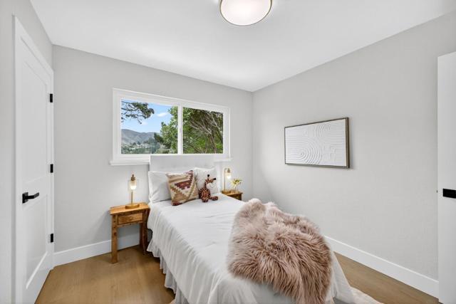 1124 Mason Drive, Pacifica CA: https://media.crmls.org/mediaz/f40c2247-15d2-4c55-bfd0-c24e3b54e8a2.jpg