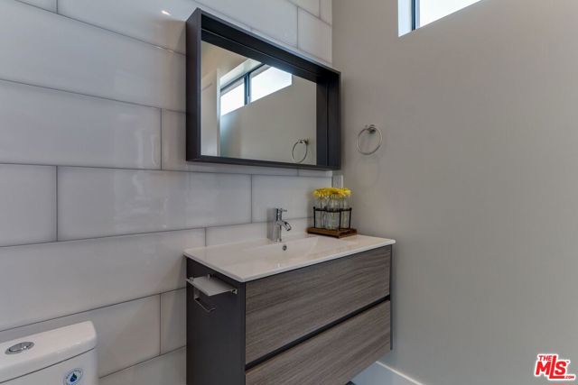 4830 1/2 W pickford Street, Los Angeles CA: https://media.crmls.org/mediaz/f40c27de-a539-455f-bdf3-2e0b42743340.jpg