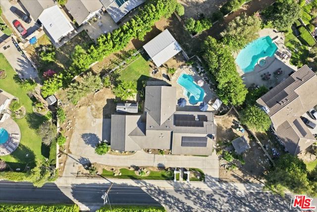 10940 Andora Avenue photo 6