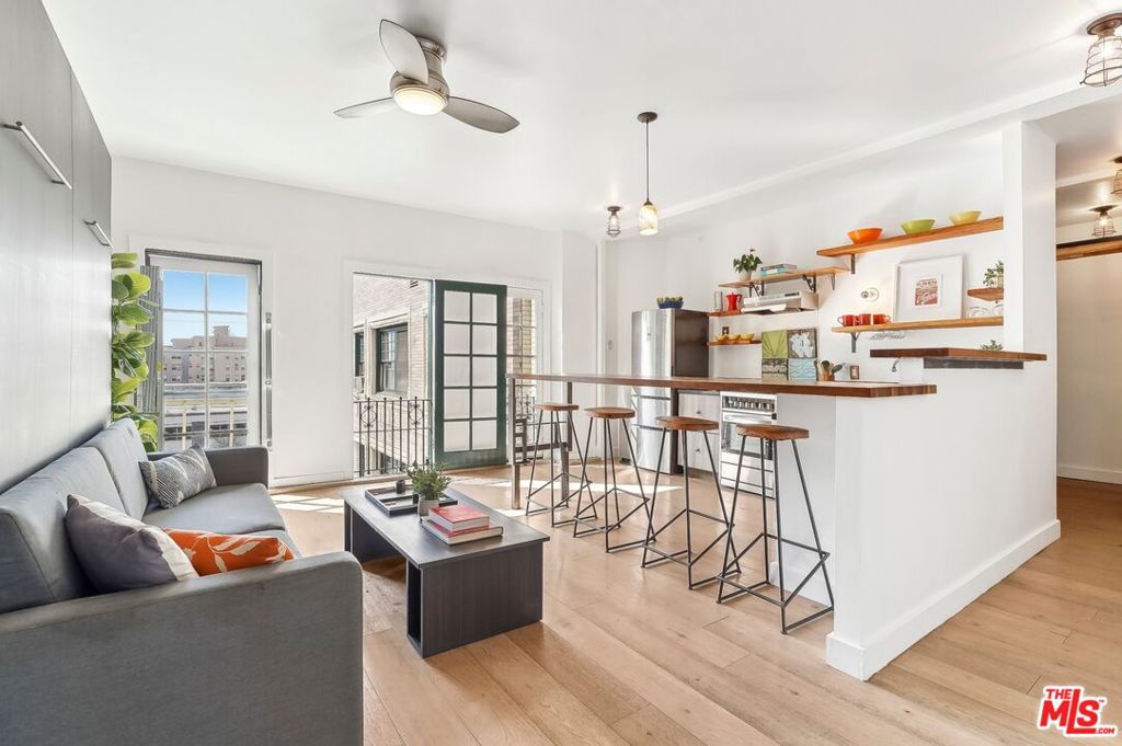 2121 James M Wood Boulevard #414