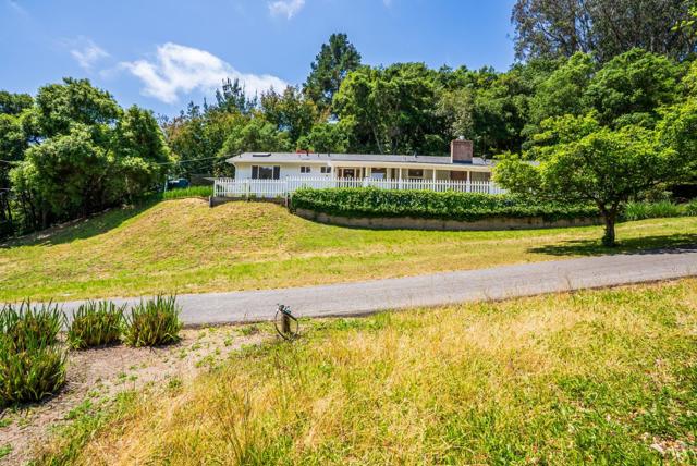 9 Nunes Road, Watsonville CA: https://media.crmls.org/mediaz/f40eaccb-21c2-4863-ae14-bf896cb34a51.jpg