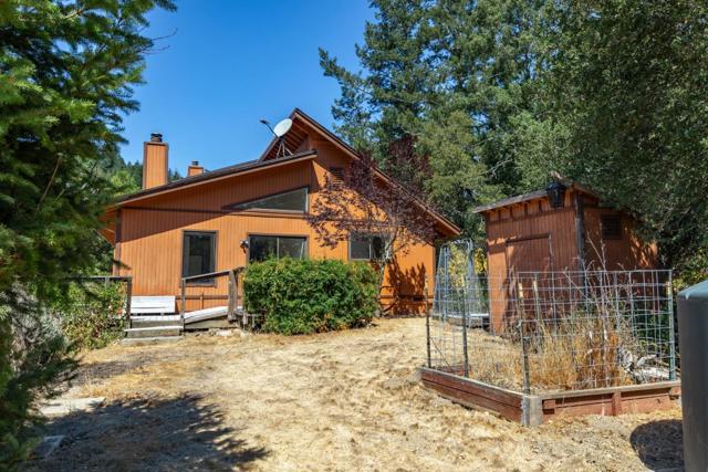 450 Hawk Ridge Road, Boulder Creek CA: https://media.crmls.org/mediaz/f40fc62e-3f22-4d7f-b7b4-e521a7492138.jpg