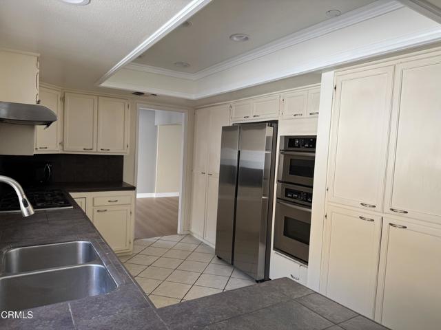 Detail Gallery Image 11 of 50 For 1530 Indiana Ave, South Pasadena,  CA 91030 - 5 Beds | 3 Baths