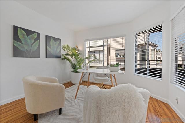 4347 Nobel Dr, San Diego CA: https://media.crmls.org/mediaz/f4116045-82a7-426d-9a52-c15e64b5fcd9.jpg
