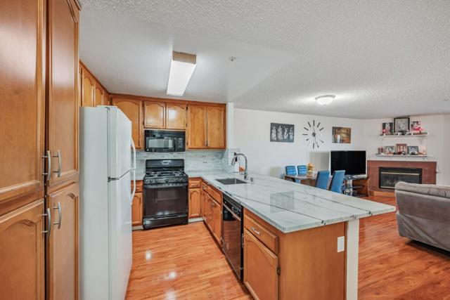 1606 BIRCHWOOD Court, Daly City CA: https://media.crmls.org/mediaz/f411d6d6-46d5-4e2e-bddb-34a86c3b27f7.jpg