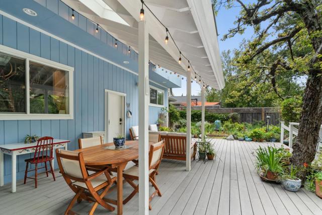 520 Tabor Drive, Scotts Valley CA: https://media.crmls.org/mediaz/f41437e2-be5b-41c9-b92f-6fda82ceb753.jpg
