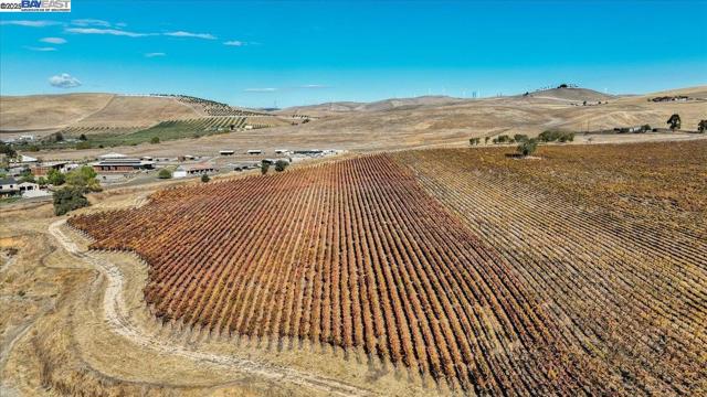 Image 22 of 45 For 9846 Reuss Rd
