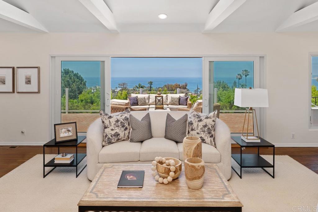 1420 La Jolla Knoll - photo 4