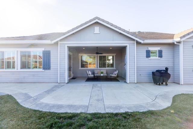 Image 49 of 88 For 493 Yelland Way