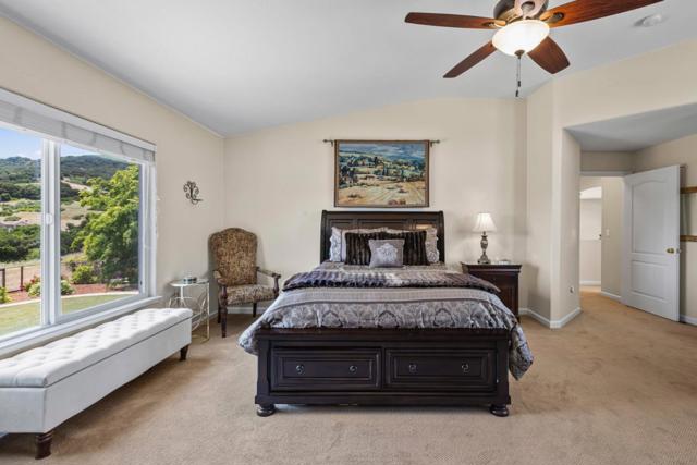 531 Via Vaquero Sur, San Juan Bautista CA: https://media.crmls.org/mediaz/f41544fb-11be-44fe-b0ec-8e5de05ccc57.jpg