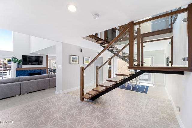 Detail Gallery Image 39 of 59 For 3810 W Hemlock St, Oxnard,  CA 93035 - 4 Beds | 4 Baths