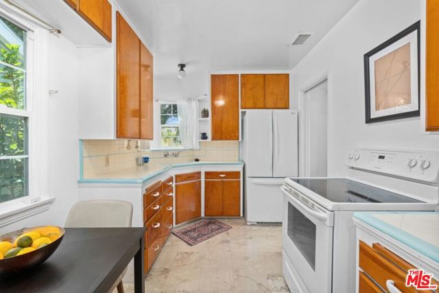 1333 Grant Street photo 7