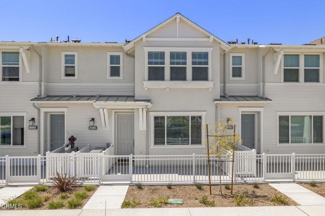 2402 Channel Drive, Ventura CA: https://media.crmls.org/mediaz/f416199d-5765-4185-892a-aebd9fb2fabd.jpg
