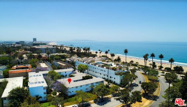 Image 1 of 14 For 130 San Vicente Boulevard 132 B