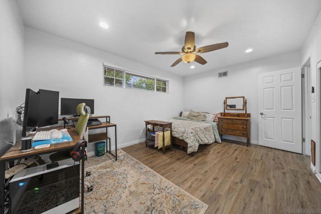 1780 Grove Rd, El Cajon CA: https://media.crmls.org/mediaz/f4187726-3319-40e9-bd9f-7b06b3cf84fc.jpg