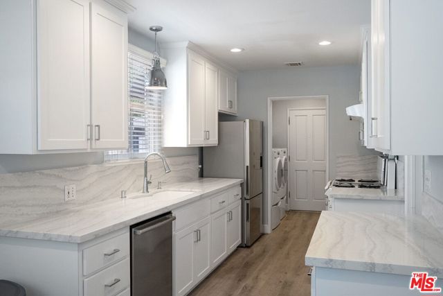 11963 Woodbine Street, Los Angeles CA: https://media.crmls.org/mediaz/f41990f0-7029-4902-9542-71b7cb08f95f.jpg