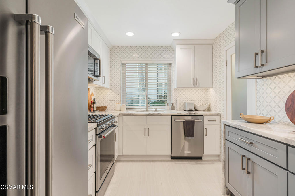 31556 Agoura Road #2