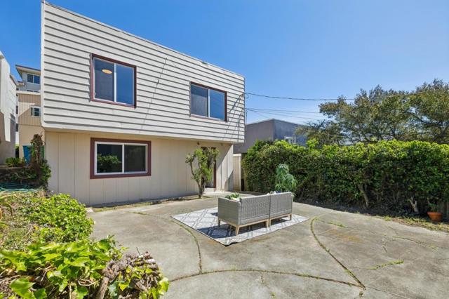 980 Burnett Avenue, San Francisco CA: https://media.crmls.org/mediaz/f41c6ce9-ebae-4772-9116-950f6e3fbf33.jpg