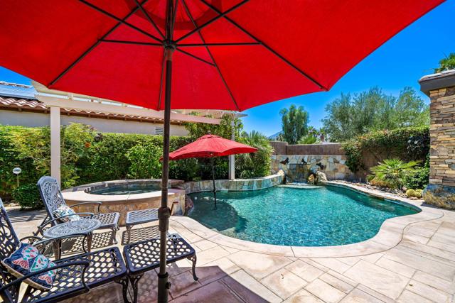 81220 Victoria Lane, La Quinta CA: https://media.crmls.org/mediaz/f41d0aa4-f29e-45bb-b63f-d1c85858771a.jpg