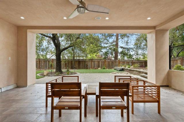 18061 Saratoga Los Gatos Road, Monte Sereno CA: https://media.crmls.org/mediaz/f41db72c-8f03-4b54-b52e-aa2cd2d18ccc.jpg