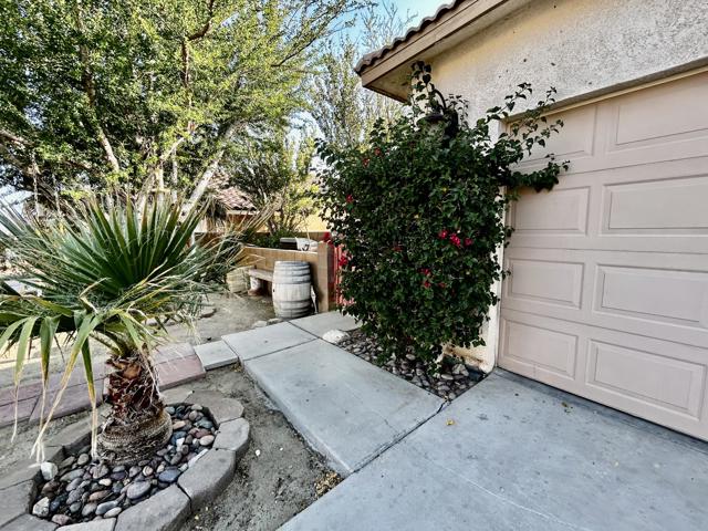 13569 Caliente Drive, Desert Hot Springs CA: https://media.crmls.org/mediaz/f41e9b30-fd36-4ecb-871b-6b2a9a024e95.jpg