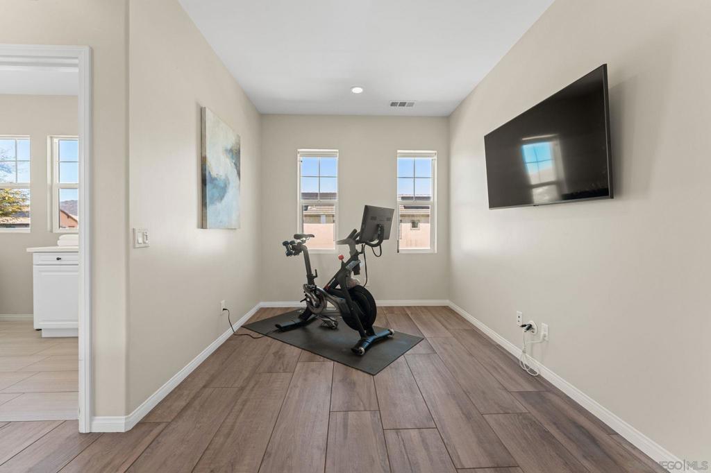 15083 Aramon Place - photo 19