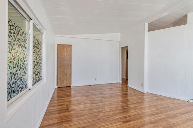 812 W Clover Road, Tracy CA: https://media.crmls.org/mediaz/f41fa4cd-737f-4e9a-b04b-afb274bb179d.jpg