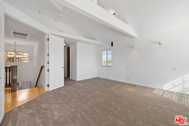 7412 Denrock Avenue, Los Angeles CA: https://media.crmls.org/mediaz/f42005bc-85e8-49ca-bb3f-7cf68a9080a5.jpg